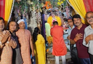 आसनसोल महावीर स्थान मंदिर सार्वजनीन दुर्गापूजा महावीर अखाड़ा समिति द्वारा हनुमान जन्मोत्सव मनाया गया