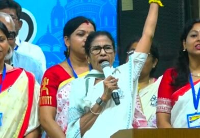 দুর্গাপুরে স্থানীয় বেকারদের কর্মসংস্থানে অগ্রাধিকার, দিলেন হুঁশিয়ারীও, প্রচার সভা থেকে কড়া বার্তা মুখ্যমন্ত্রীর