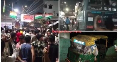 Railpar बना रणक्षेत्र: पुलिस लिखे वाहन ने मचाई तबाही, कई घायल,हंगामा, तोड़-फोड़