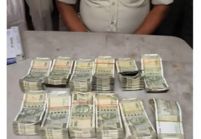 ADPC ने हावड़ा के दो लोगों से 5.72 लाख जब्त किए