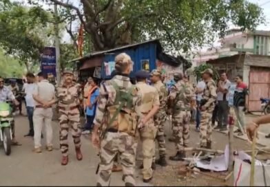 কুলটিতে বিজেপি কার্যালয় পুনরুদ্ধার তৃণমূলের অবৈধ অফিস খালি করে ফেরানো হলো কোয়ার্টারের মালিককে