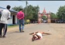 শুভেন্দু অধিকারীর মুখ্যমন্ত্রী হওয়া ও বারাবনিতে বিজেপির জয়  আসানসোলের মন্দিরে দন্ডি কেটে পুজো যুবকের