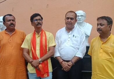 আসানসোলে অবৈধ দখলদার উচ্ছেদ পিছিয়ে যাওয়ায় ক্ষুব্ধ বিজেপির জেলা নেতৃত্ব  পুরনিগমকে আক্রমণ