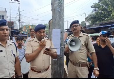 আসানসোলে পুলিশ ফাঁড়িতে ভাঙচুর  ধৃত বেড়ে ৩১ এলাকায় মাইকিং, ক্ষতিপূরণ আদায়ে নোটিশ