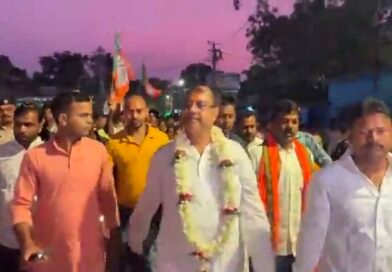 वार्ड 23 में भाजपा कार्यकर्ताओं ने विधायक कृष्णेंदू मुखर्जी का किया भव्य स्वागत
