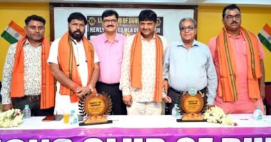 लायंस क्लब ऑफ दुर्गापुर ने विधायकों को सम्मानित किया