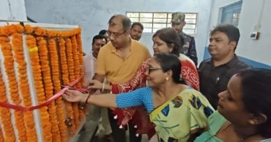 আসানসোলের স্কুলে সামাজিক সংগঠনের উদ্যোগে ওয়াটার কুলার  উদ্বোধনে বিধায়ক