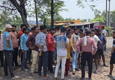 সালানপুরে বন্ধ বেসরকারি কারখানায় অচলাবস্থা অব্যাহত  দাবি না মানা হলে অনশনের ডাক শ্রমিকদের