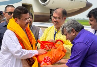 CM Suvendu Adhikari का अंडाल एयरपोर्ट पर स्वागत