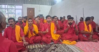 Asansol आनंदम रेसिडेंसी में अखंड हनुमान चालीसा पाठ से गूँजा शिल्पांचल, उमड़ी भक्तों की भारी भीड़
