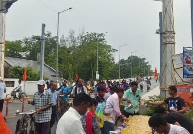 BMS की ओर से आईएसपी के सभी प्रमुख गेटों पर श्रमिकों एवं राहगीरों के लिए शरबत एवं चना वितरण कार्यक्रम