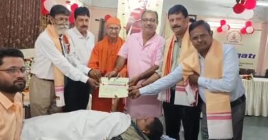 ডক্টর্স ডে’ তে ১১ জন চিকিৎসককে সম্বর্ধনা  আসানসোল প্রগতি ও বিএন ঘাঁটির ১৫ তম রক্তদান শিবির
