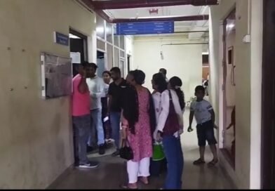 অন্নপূর্ণা যোজনার টাকা না পেয়ে দুর্গাপুর মহকুমাশাসকের দপ্তরে বিক্ষোভ মহিলাদের