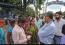 बर्नपुर इस्को में ड्यूटी के दौरान ठेका कर्मी की मौत, नौकरी और मुआवजे की मांग को लेकर शव रखकर गेट जाम, प्रदर्शन से तनाव