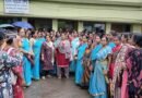 ডেটা রিচার্জের টাকা ও অতিরিক্ত কাজের জন্য ভাতার দাবি  সালানপুরে আইসিডিএস কর্মীদের বিক্ষোভ, স্মারকলিপি