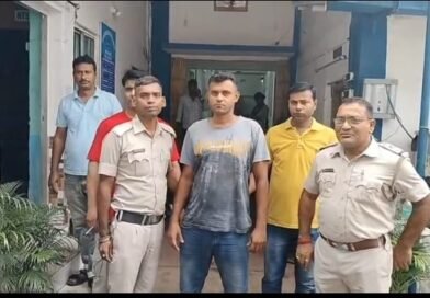 दुर्गापुर में सड़क निर्माण में इस्तेमाल होने वाले उपकरणों की चोरी का खुलासा  चोरी का सामान बरामद, आरोपी पुलिस हिरासत में