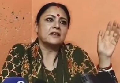 গদ্দার’ তরজায় মলয় ঘটকের প্রসঙ্গ, মুখোমুখি মন্ত্রী অগ্নিমিত্রা পাল ও সাংসদ কল্যাণ বন্দ্যোপাধ্যায়