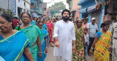 बाराबनी में भाजपा विधायक की मौजूदगी में आशा एवं आईसीडीएस कर्मियों की धन्यवाद यात्रा