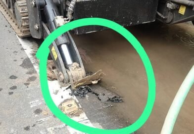 সরকারি নিয়মকে বুড়ো আঙুল! সালানপুরে নতুন রাস্তা নষ্ট করে বেসরকারি সংস্থার কেবল বসানোর অভিযোগ, পুলিশ পাঠিয়ে কাজ বন্ধ প্রশাসনের