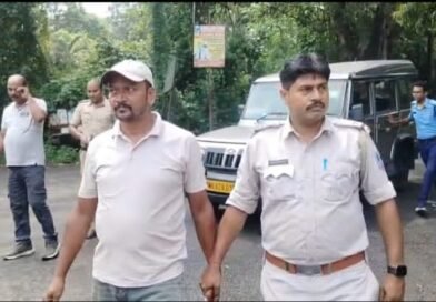 रामपुर में एमवीआई चेकपोस्ट पर वसूली का मामला  पुलिस के जाल में एक और दलाल, 5 लाख से अधिक रुपये, मोबाइल और डायरी बरामद