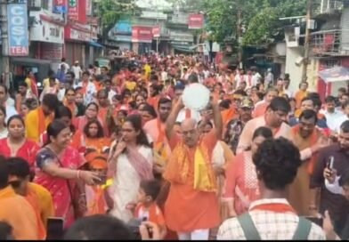 बराकर में पहली बार 301 ‘बाल कांवरिया यात्रा’, मंत्री डॉ. अजय पोद्दार भी बच्चों के साथ पैदल चले