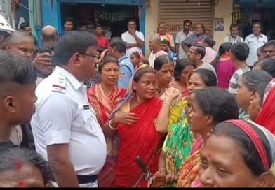 अन्नपूर्णा योजना का पैसा नहीं मिलने से नाराजगी, फिर बराकर में महिलाओं ने किया सड़क जाम