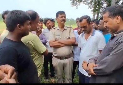 আসানসোল শহরে টোটো চলাচলে পুলিশের কড়াকড়ি, আচমকাই ভাড়া দ্বিগুণ বারাবনিতে চালকদের ক্ষোভ