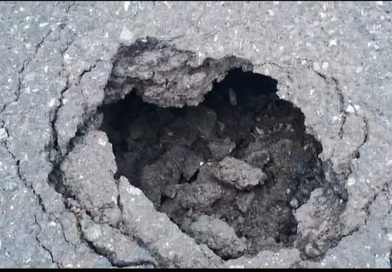 আসানসোলের ১৯ নং জাতীয় সড়কে আবারও ধস, গর্তে আতঙ্ক
