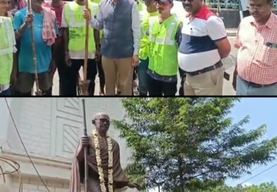 গান্ধী জয়ন্তীতে জাতির জনককে আসানসোল পুরনিগমের শ্রদ্ধার্ঘ্য, স্বচ্ছতার শপথ