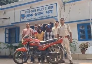 দুর্গাপুরে পুজোর আগে চুরি যাওয়া বাইক উদ্ধার, গ্রেফতার দুই