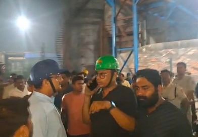 জামুড়িয়ায় শ্যাম সেল কারখানায় নির্মীয়মান চিমনি ধস, ধ্বংসস্তূপে চাপা পড়ে মৃত ৪ !