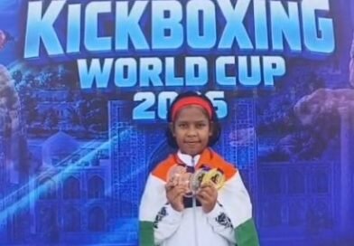 উজবেকিস্তানে কিক বক্সিং বিশ্বকাপে ভারতের হয়ে স্বর্ণপদক জিতল দুর্গাপুরের আরাধ্যা ধীবর