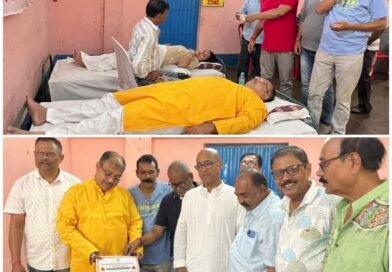 Radhanagar Club में रक्तदान शिविर, विधायक ने भी दिया रक्त